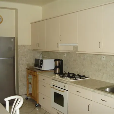 Apartment Avenue Imperatrice Eugenie