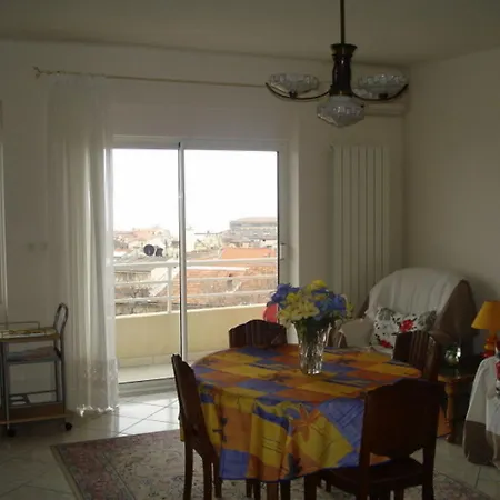 Apartment Avenue Imperatrice Eugenie